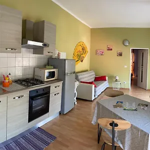 appartamento-alessandra.hotelitalianriviera.com/